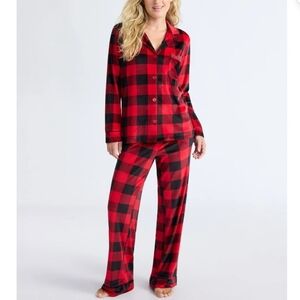 NWT Joyspun Women's 2X Red Plaid Pajama Set